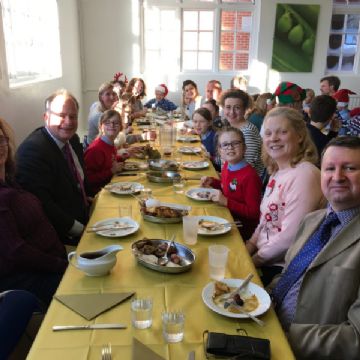 Dame B's Christmas lunch (6)